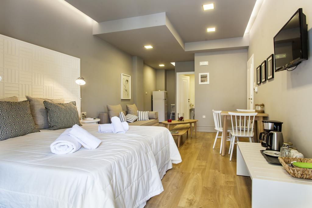 & Apartment